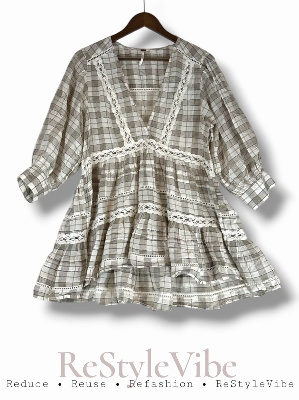 FREE PEOPLE Women’s Size S Dress Top Shirt V Neck Tunic Plaid Long Sleeve Lace